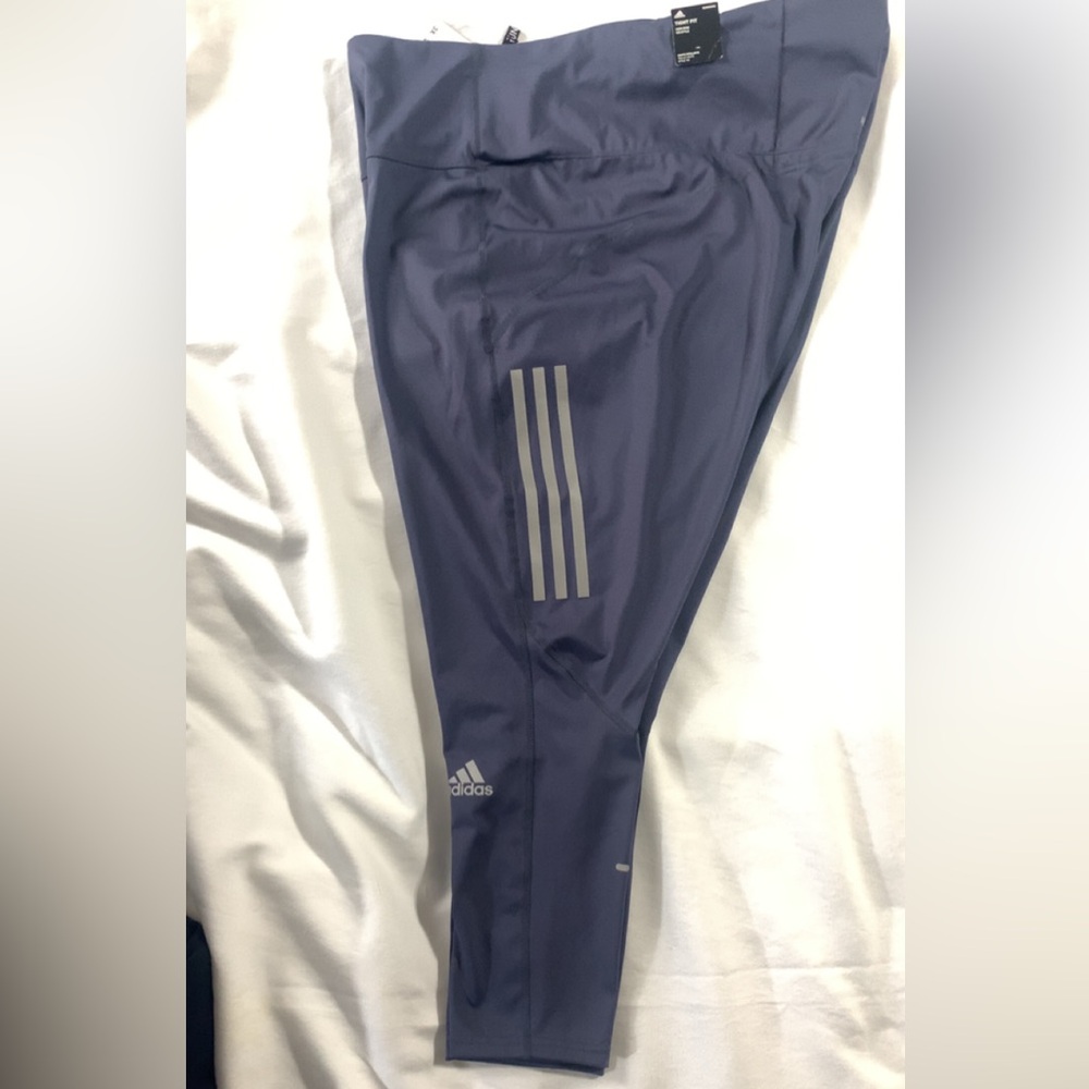 Adidas women’s Tight Fit Primegreen running Capris 3X New!
